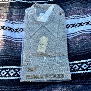 VTG 70s BROWN WHITE PATTERNED POINTED COLLAR BUTTON DOWN SHIRT BOYS SIZE 14